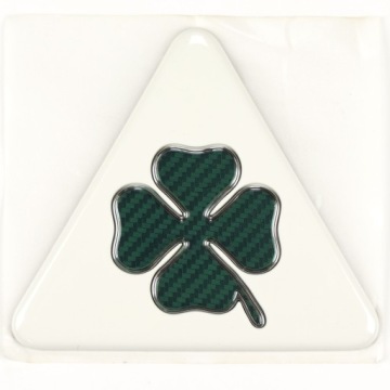 Левый значок с логотипом Alfa Romeo Mito Quadrifoglio