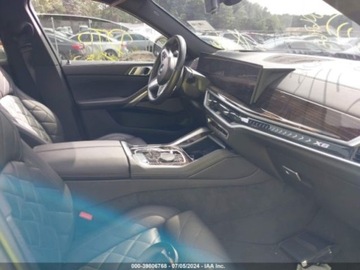 BMW X6 G06 2024 BMW X6 2024r, XDrive40I, 3.0L 3.0 Benzyna 375KM, zdjęcie 9