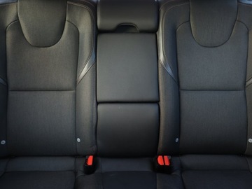 Volvo V40 II Cross Country 2.0 T4 180KM 2013 Volvo V40 Cross Country 2.0 T4 AWD, Salon Polska, zdjęcie 9