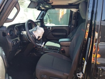 Jeep Wrangler IV 2024 Jeep Wrangler JEEP WRANGLER RUBICON 2.0 Benzyna 270KM, zdjęcie 6