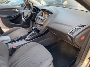 Ford Focus III Kombi Facelifting 1.0 EcoBoost 125KM 2014 navi alu 17&#039; PDC P+T climatronic, zdjęcie 20