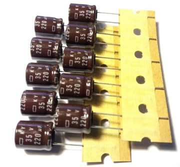 Kondensator elektrolityczny 220uF 35V 105C 10sztuk