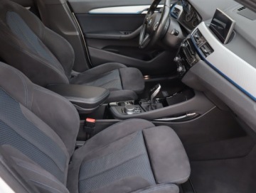 BMW X1 F48 2018 BMW X1 sDrive18i, Salon Polska, Automat, Navi, zdjęcie 8