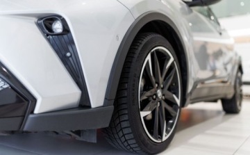 Toyota C-HR I Crossover Facelifting 2.0 Hybrid Dynamic Force 184KM 2023 Toyota C-HR 2.0 Hybrid GR Sport 2.0 Hybryda 184KM, zdjęcie 6