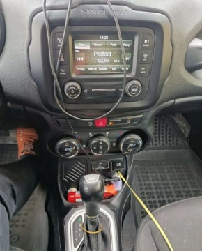 Jeep Renegade SUV 1.4 MultiAir 140KM 2015 Jeep Renegade Pierwszy wlasciciel. Salon Polska 1.4 Benzyna 140KM, zdjęcie 6