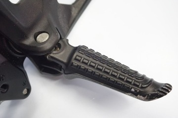 KTM 1290 SUPER DUKE R 20- SET PODNÓŻEK LEWY PRZÓD