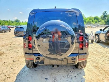 Land Rover Defender IV (L663) 2024 Land Rover Defender 110 X-Dynamic Se 2024 3.0 Benzyna 395KM, zdjęcie 2