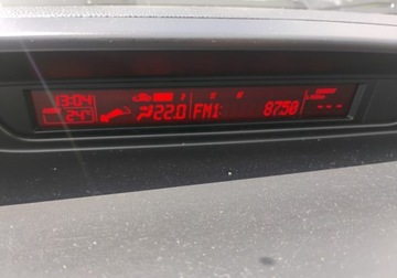 Mazda 5 II 2.0 MZR 150KM 2013 Mazda 5 2013r, 2.0 Benzyna. 7 osob. Uszkodzony przod. Jezdzi. 2.0 150KM, zdjęcie 12