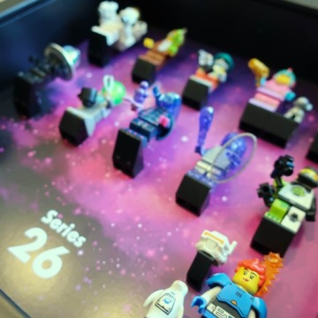 РАМКА ДЛЯ МИНИФИГУР LEGO 71046 СЕРИЯ 26 27СМ