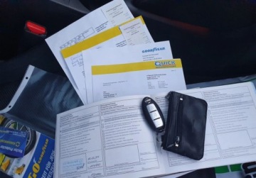 Nissan Qashqai II Crossover 1.2 DIG-T 115KM 2015 Nissan Qashqai Panorama Kamera 360 Hands Free GetHelp 1.2 Benzyna, zdjęcie 25