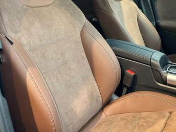 Mercedes GLB SUV 2.0 200d 150KM 2025 MERCEDES-BENZ GLB 200 d 4-Matic AMG Line 2.0 (150KM) 2025, zdjęcie 4