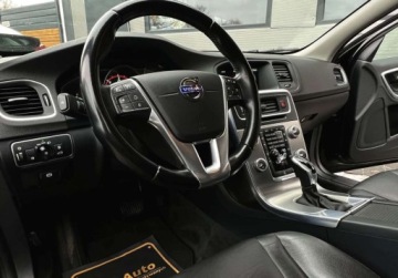 Volvo V60 I Kombi Facelifting 2.0 D4 DRIVE-E 181KM 2015 Volvo V60 D4 181 KM SKORA AUTOMAT gwarancja ZAREJESTROWANY 2.0, zdjęcie 20