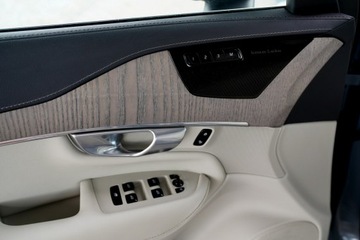 Volvo XC90 II 2022 Volvo XC 90 RECHARGE panorama FUL LED 7-os SKÓRA, zdjęcie 18