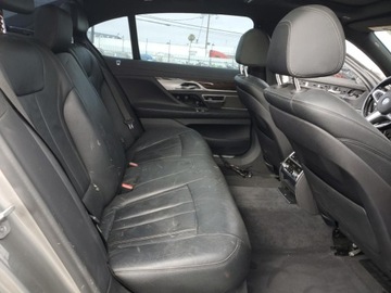 BMW Seria 7 G70 2022 BMW Seria 7 740i 2022 3.0l 3.0 Benzyna 335KM, zdjęcie 10