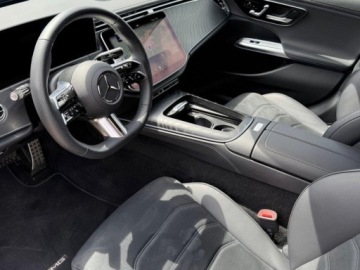 Mercedes Klasa E W214 Sedan 2.0 200 204KM 2025 E Klasa 200 4-Matic AMG 2.0 (204KM) 2025, zdjęcie 6