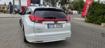 Honda Civic IX Tourer 1.8 i-VTEC 142KM 2015 Honda Civic 1.8 Benzyna 142KM Klima PdC Import Raty Oplaty 1.8 Benzyna, zdjęcie 3