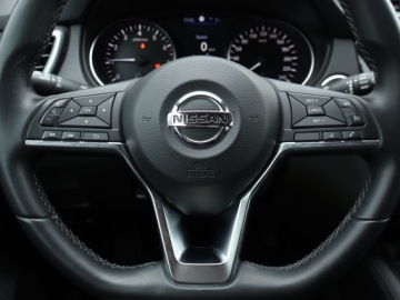 Nissan Qashqai II Crossover Facelifting 1.3 DIG-T  160KM 2020 Nissan Qashqai 1.3 DIG-T, Salon Polska, zdjęcie 17