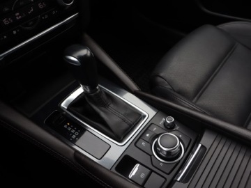 Mazda 6 III Kombi Facelifting 2016 2.2 SKYACTIV-D I-ELOOP 175KM 2017 Mazda 6 2.2 Skyactiv-D, Salon Polska, Serwis ASO, zdjęcie 12