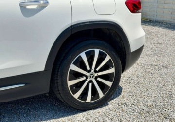 Mercedes GLB SUV 2.0 250 224KM 2020 Mercedes-Benz GLB Mercedes-Benz GLB 250 4Matic 8G-DCT 2.0 Benzyna 224KM, zdjęcie 24