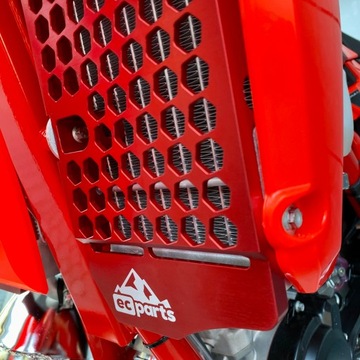 Алюминиевые крышки радиатора EC Parts Beta RR 200–250–300 MY20-MY24