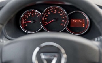 Dacia Sandero II Hatchback 5d TCe  90KM 2014 Dacia Sandero Stepway Dacia Sandero Stepway Benzyna 90KM, zdjęcie 19