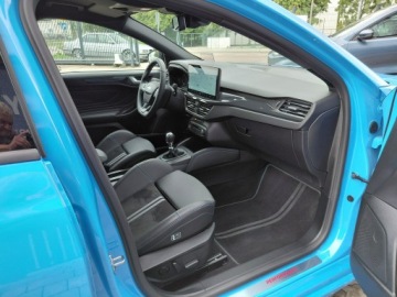 Ford Focus IV Hatchback ST Facelifting 2.3 EcoBoost 280KM 2025 Ford Focus ST X-Edition 2,3 EcoBoost 280KM M6 ASO, zdjęcie 31