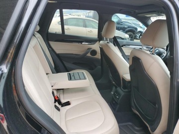 BMW X1 F48 2016 BMW X1 2016 BMW X1 XDRIVE28I 2.0 Benzyna 228KM, zdjęcie 10