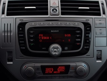 Ford Kuga I 2.0 Duratorq TDCi 140KM 2010 Ford Kuga 2.0 TDCi, 4X4, Skóra, Xenon, Klima, zdjęcie 11