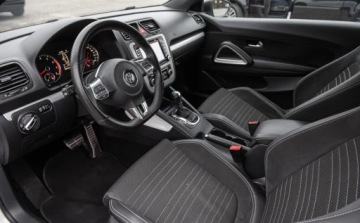 Volkswagen Scirocco III Coupe 1.4 TSI 160KM 2010 Volkswagen Scirocco 1.4tsi 160KM Navi Panorama DsG Camera SKora Full Serwi, zdjęcie 14
