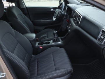 Kia Sportage IV SUV 1.6 GDI 132KM 2016 Kia Sportage 1.6 GDI, Salon Polska, Serwis ASO, zdjęcie 8