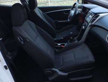 Hyundai i30 II Hatchback 3d 1.4 100KM 2014 Hyundai i30 1.4 CVVT, Klima, Parktronic, zdjęcie 8