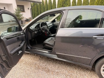 Mercedes Klasa E W212 Limuzyna 200 CGI BlueEFFICIENCY 184KM 2010 Mercedes E 200 W212 1.8 Benzyna Automat 2010 187 tys. km, zdjęcie 1