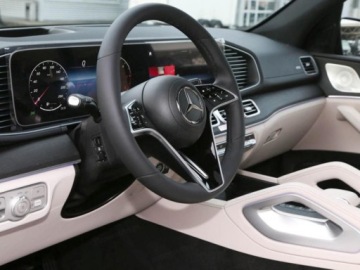 Mercedes GLE V167 SUV Facelifting 2.0 300d 269KM 2025 GLE Coupe 300 d 4-Matic AMG Line 2.0 (269KM) 2025, zdjęcie 4