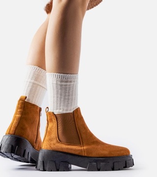 Hers Brązowe niskie buty na masywnej podeszwie r. 41