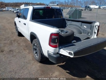  RAM 1500 2023r., 4X4, od ubezpieczalni 5.7 Benzyna 395KM, zdjęcie 4