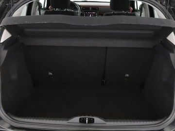 Citroen C3 III Hatchback Facelifting 1.2 PureTech 110KM 2021 Citroen C3 Navi Czujniki parkowania Hak, zdjęcie 19