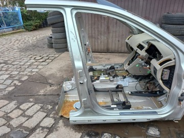Słupek środkowy PRAWY LEWY VOLVO CX90 UK 04r
