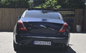 Jaguar XJ VII X351 Sedan SWB 3.0L V6D 600 275KM 2015 Jaguar XJ Jaguar XJ 3.0 V6 S Premium Luxury 3.0 Diesel 275KM, zdjęcie 5