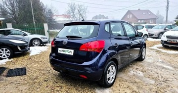 Kia Venga Mikrovan 1.4 DOHC CVVT 90KM 2011 Kia Venga BENZYNA NAWIGACJA kamera klimatyzacja super okazja polecam, zdjęcie 12