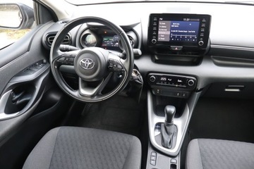 Toyota Yaris IV Hatchback 1.5 Hybrid Dynamic Force 116KM 2021 Toyota Yaris 1.5 VVT-i Hybrid, Salon Polska, zdjęcie 6