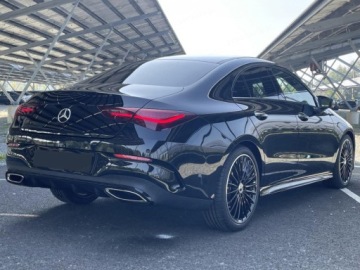 Mercedes CLA C118/X118 Coupe Facelifting 1.3 200 163KM 2025 MERCEDES-BENZ CLA 200 AMG Line Sedan 1.3 (163KM) 2025, zdjęcie 3