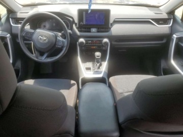 Toyota RAV4 V 2023 Toyota RAV4 Le 2023 2.5 Benzyna 203KM, zdjęcie 8