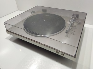 Автоматический аналоговый проигрыватель виниловых пластинок DENON DP-300F