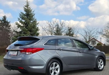 Hyundai i40 Kombi 1.7 CRDi LOW 115KM 2014 Hyundai i40 1.7 CRDi 116KM Premium Xenon/GrzaneSkóry/ Navi/Kamera/Infinity, zdjęcie 3