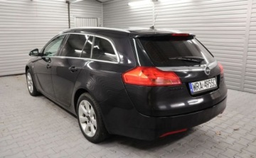 Opel Insignia I Sports Tourer 2.0 CDTI ECOTEC 110KM 2009 Opel Insignia Panorama, Multifunkcja, Tempomat, Komputer, Climatronic, Zad, zdjęcie 3