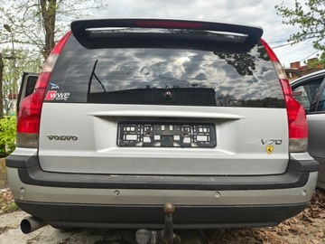 VOLVO V70 2 R TYP S KRYT KPL KUFRU 00-04 5D 426-26 + LOĎKA SPOILER