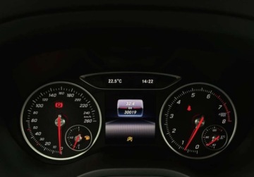 Mercedes Klasa B W246 Sports Tourer Facelifting 1.6 200 156KM 2018 Mercedes-Benz Klasa B 1.5 156KM LED NAVI 30.000km perfekcyjny GWARANCJA, zdjęcie 13