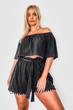 Boohoo NG2 ghy czarny komplet crop top spodenki pompony 46