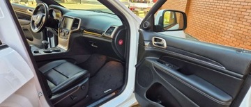 Jeep Grand Cherokee IV Terenowy Facelifting 3.0 V6 CRD 250KM 2014 Jeep Grand Cherokee 3.0D 250Ps Ledy Xenony Panorama Radar Navi Skora 1Wl., zdjęcie 31