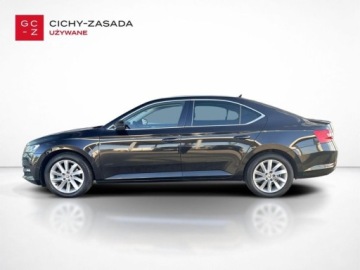 Skoda Superb III Liftback Facelifting 2.0 TDI SCR 200KM 2023 Skoda Superb SalonPL 2.0TDI 200KM DSG Ambition Czujniki Kamera Kessyfull V, zdjęcie 38